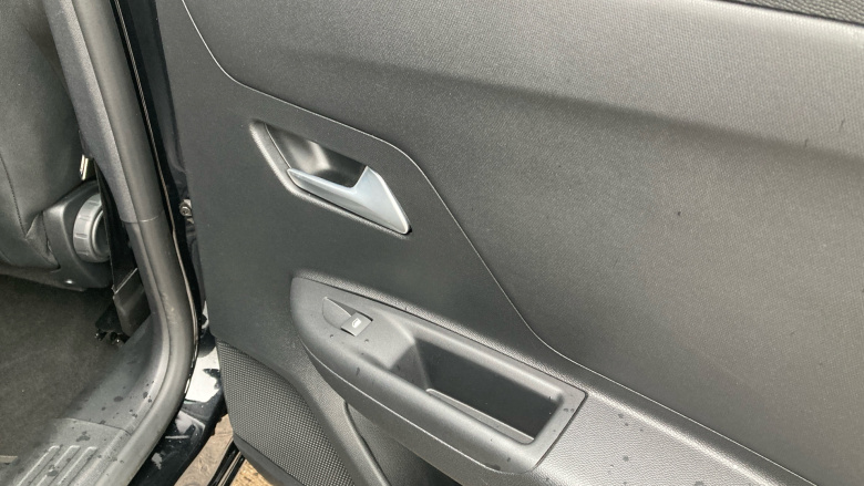 Vauxhall Mokka 1.2 Turbo 100 SRi 5dr Petrol Hatchback